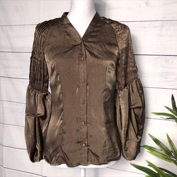 Olive Green Blouse with Bell Sleeves - Picture 6 of 6